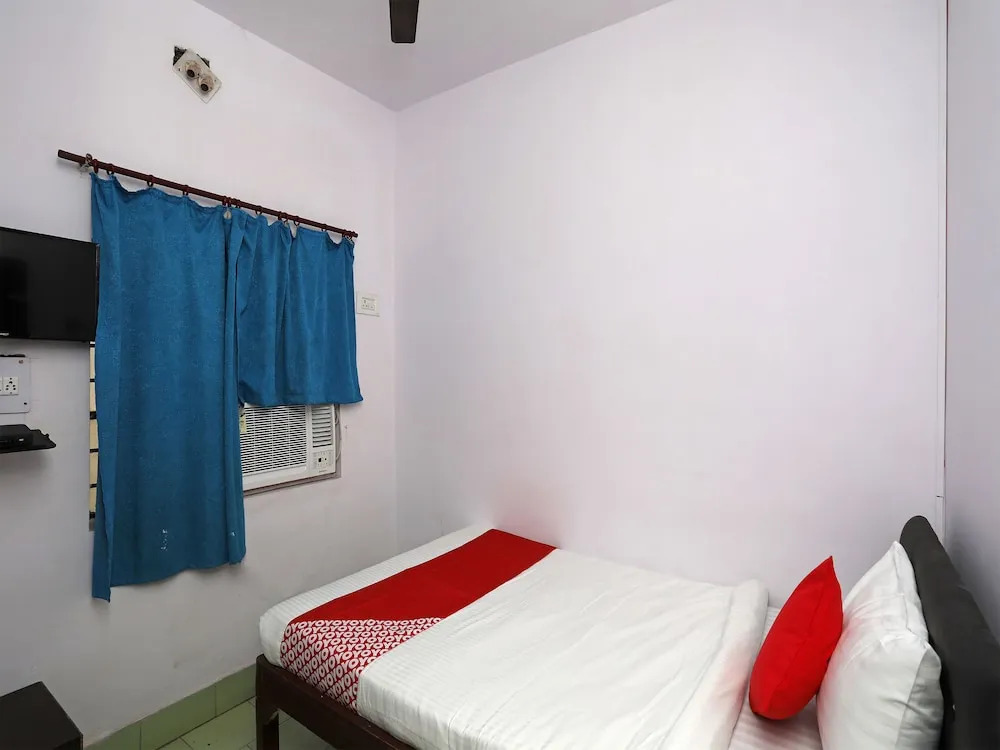 Oyo Flagship 30922 Hotel Aditya Inn