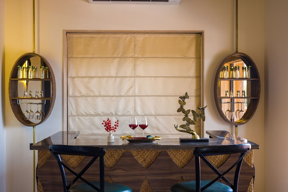 ELIVAAS The Kanota Retreat 4 BHK Villa