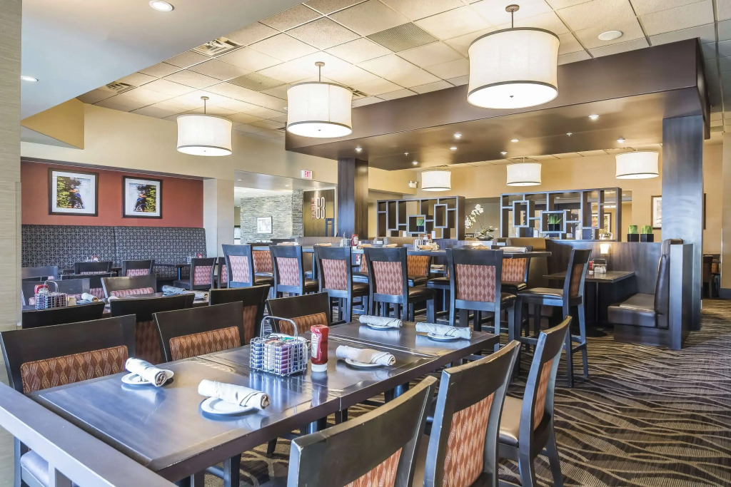 Quality Hotel & Conference Centre Fort McMurray