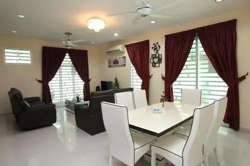 D’Resort Home Stay
