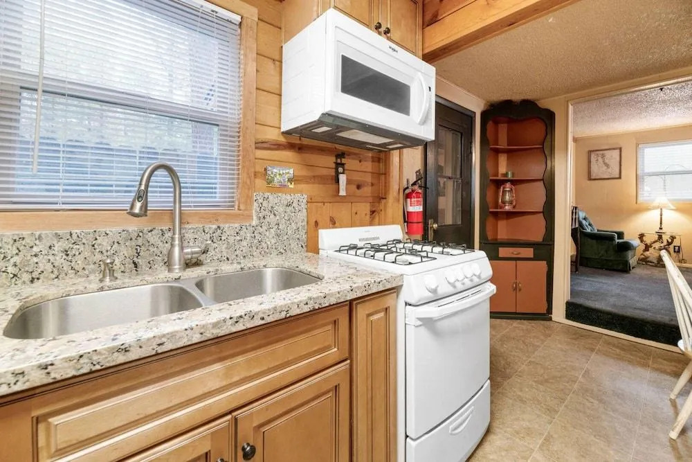 Chip O Wood Cabin