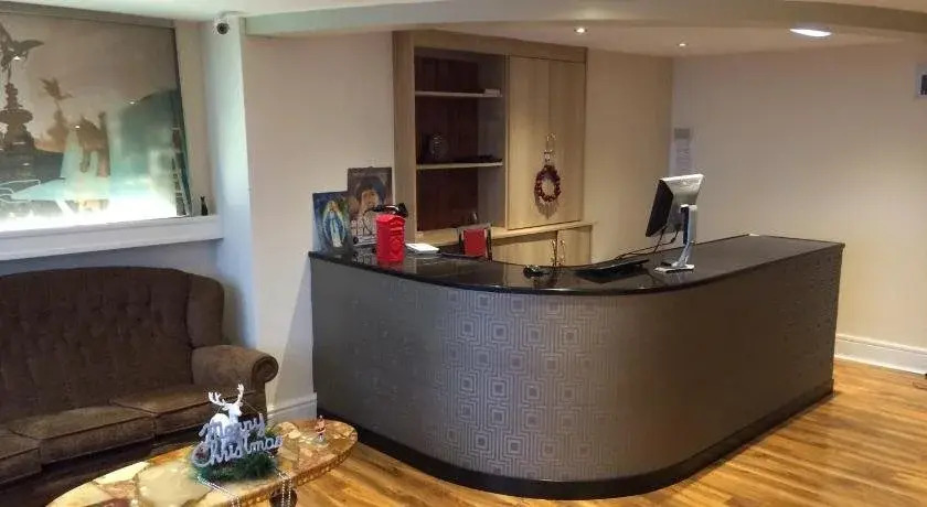 Sunny Days Hotel