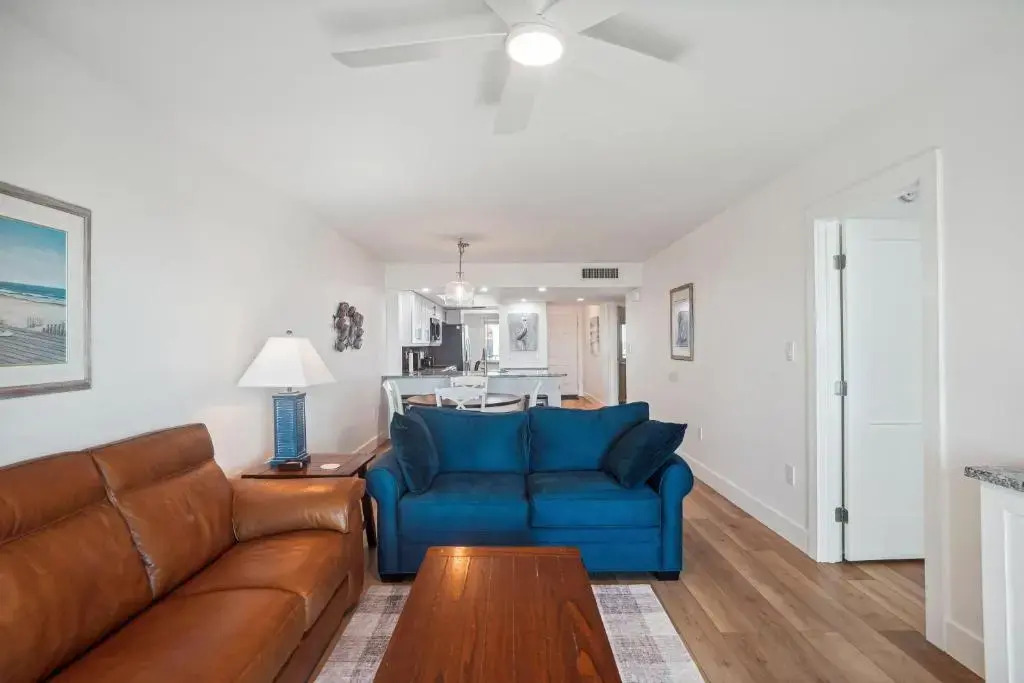 Land's End 7-402 Beach Front - Premier