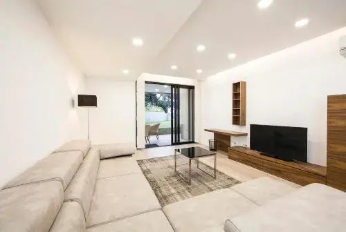 XA Apartments RRAL-579