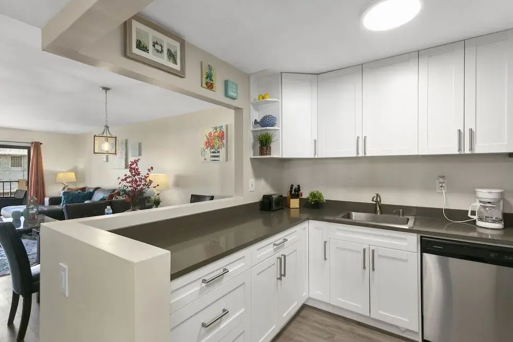 2 Bedroom 2Bath Deluxe Apt with Patio