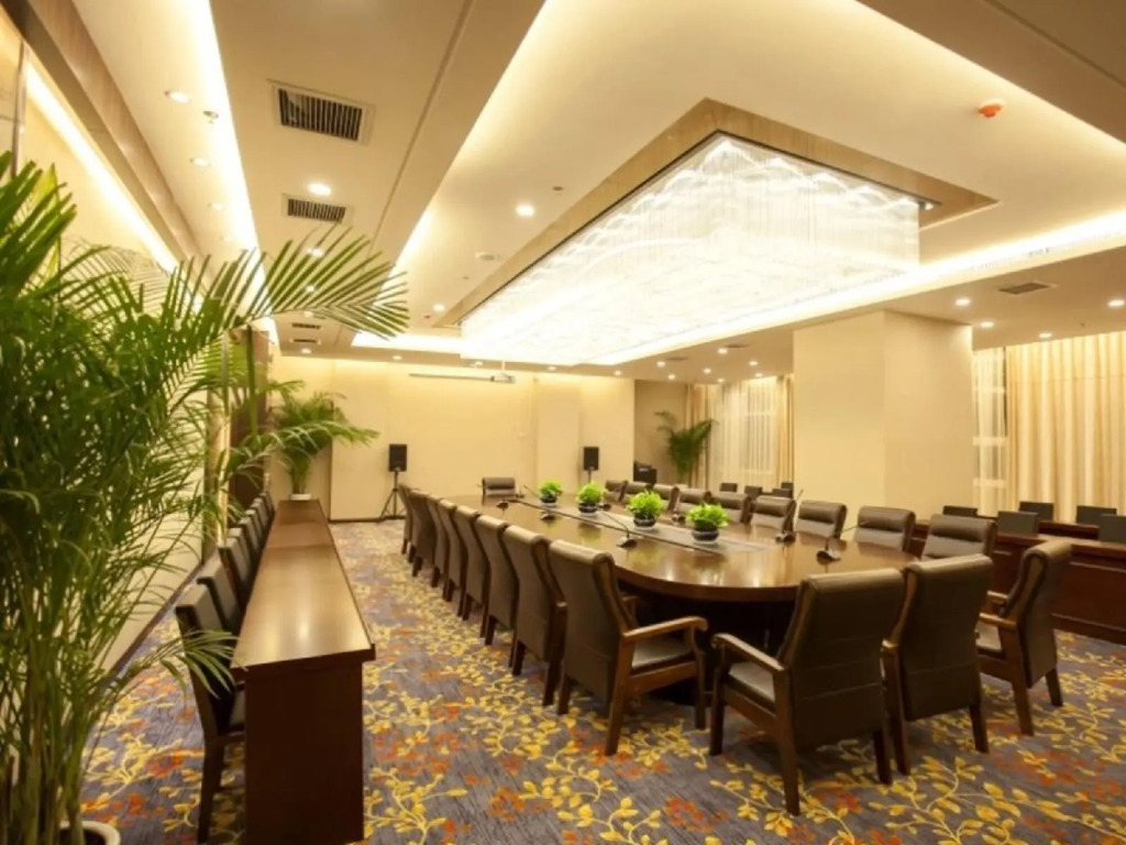 GreenTree Eastern Rizhao RongAn Shuimuqinghua Hotel