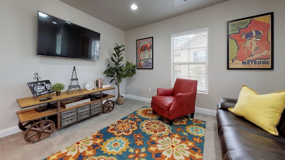 Breakfast At Tiffanys At The Casitas 3 Bedroom Apts by RedAwning