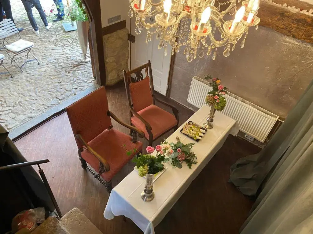 Geibelhof - Apartments in mediterraner Hofreite nahe Frankfurt am Main