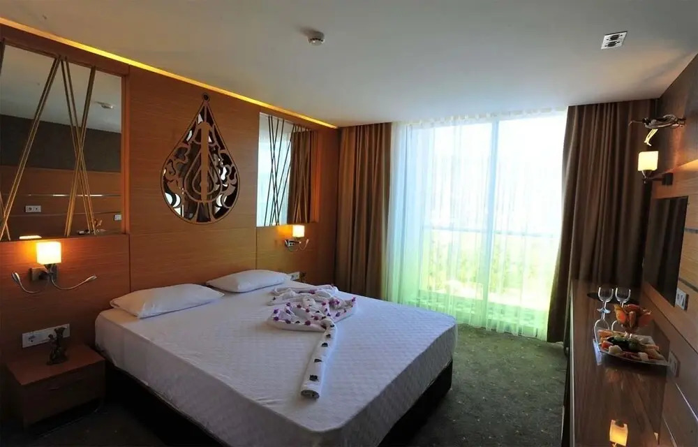 Akropol Hotel