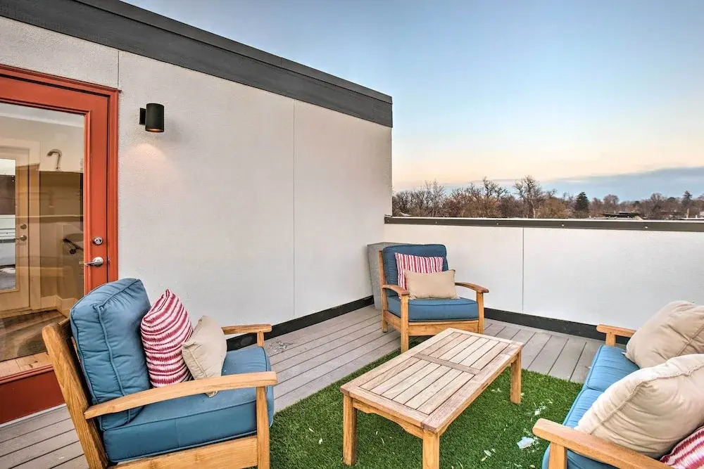 Trendy Denver Townhouse ~ 3 Miles to Downtown!