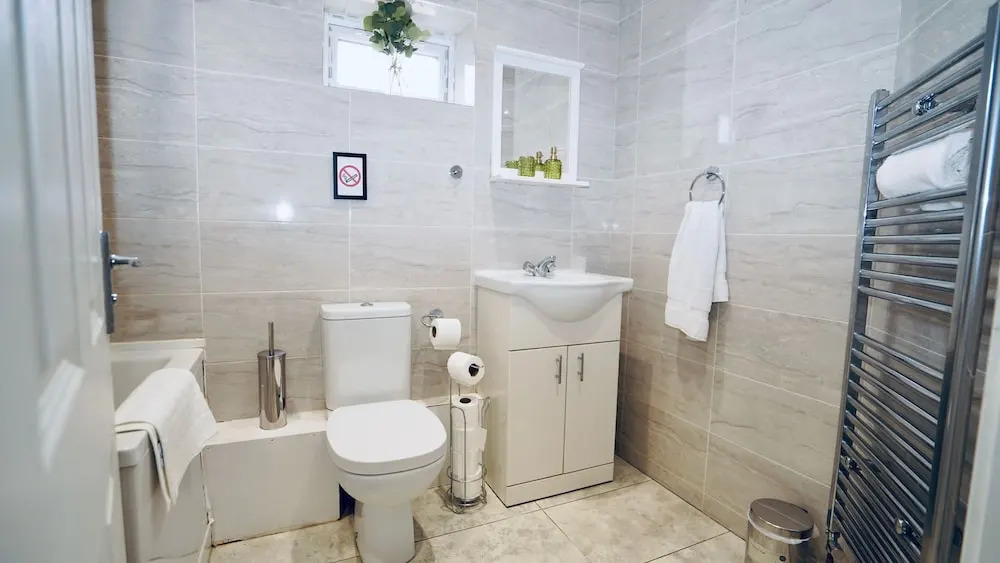 Unique & Luxurious 2bed Apartment London