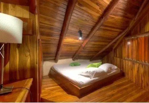 Teak Pacific Hotel