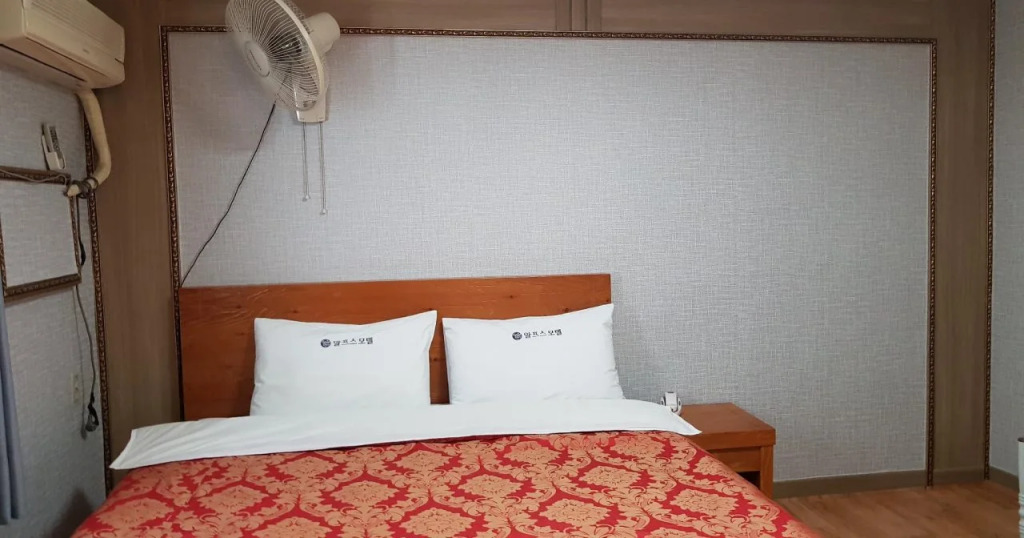 Goodstay Alps Motel