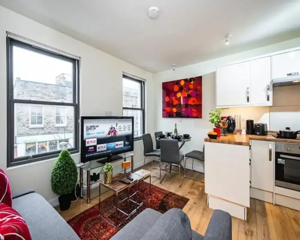 Homes On Tap - Bethnal Green & Brick Lane
