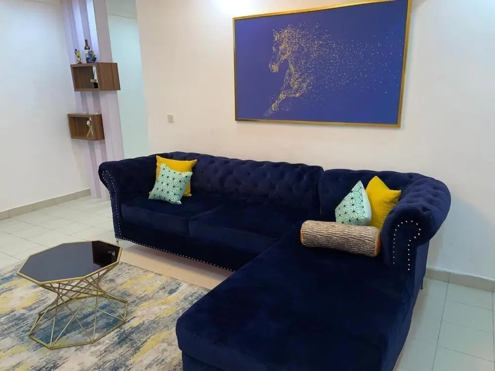 Amazing luxury 2 bedroom apartment VI