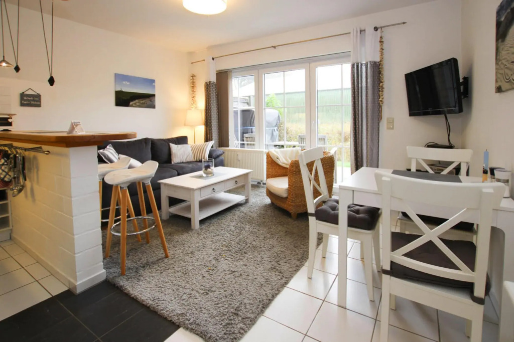 Apartment, Garding