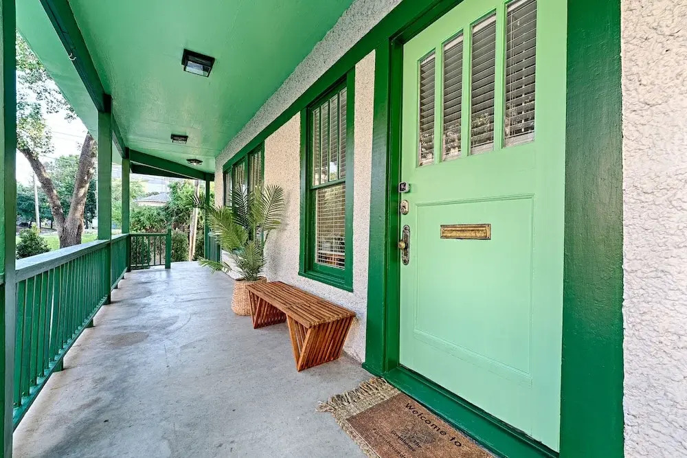 Greenhouse Uptown