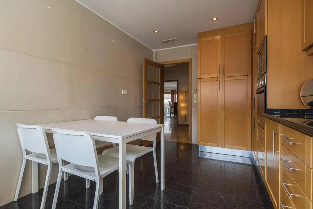 2 Bedroom Large apartment By Innkeeper