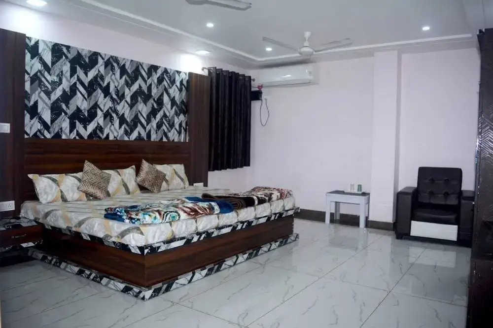 Shraddha Shivam Residency