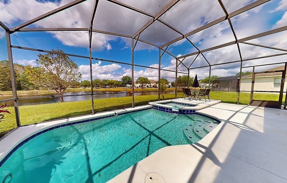 Water View Retreat With Lanai, Heated Pool, Pool Spa, Game Room, & AC