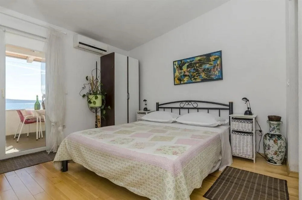 Apartments Zanet