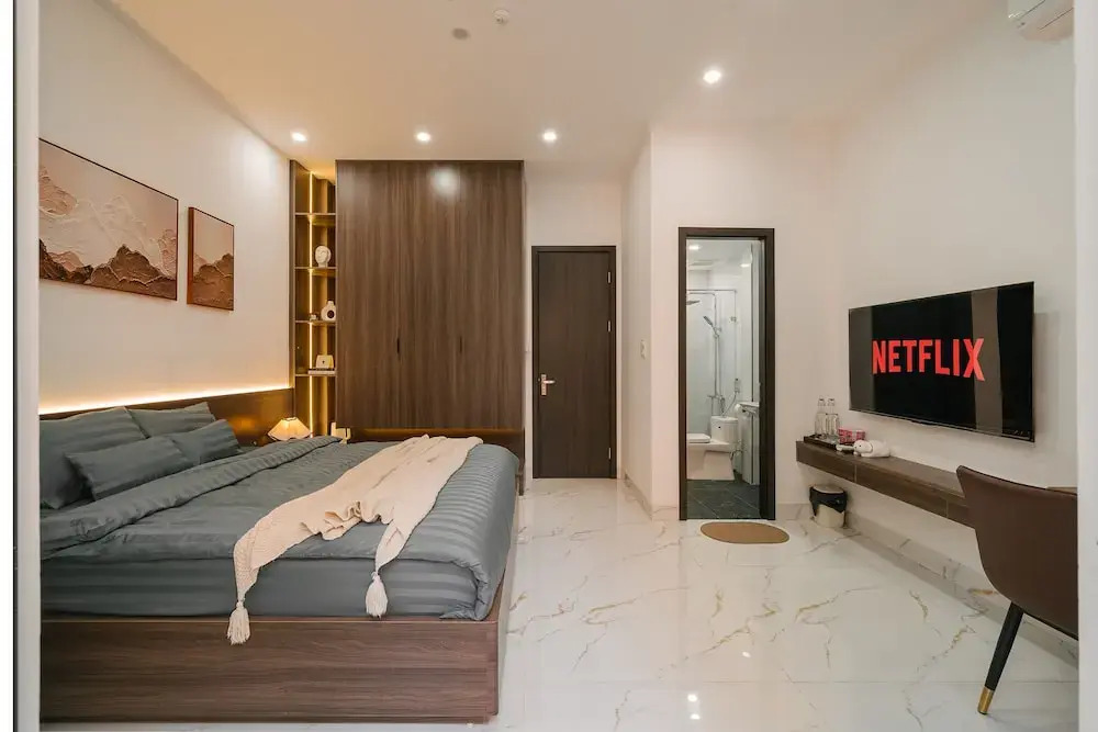Tamundi Embassy - Diplomatic Quarter - West Lake Hanoi