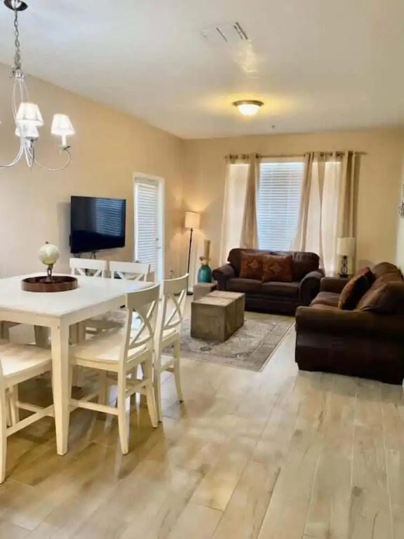 I-drive Cozy 3bd 5 min Universal