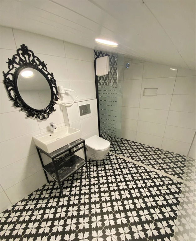 Cunda Kordon Otel