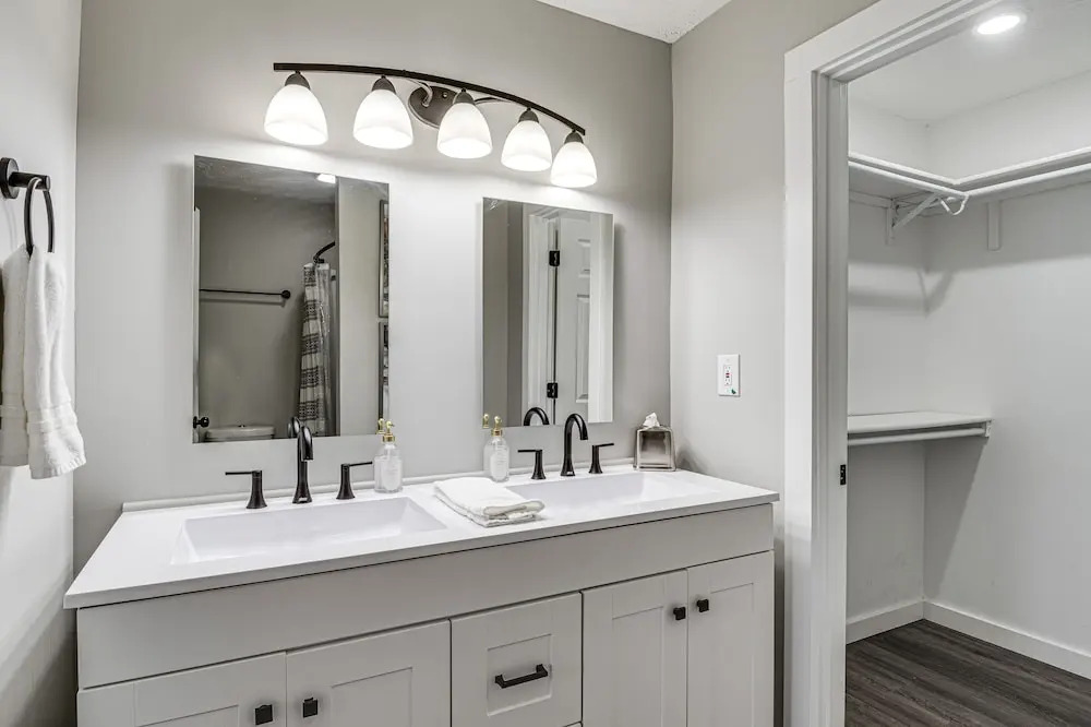 Downtown Indianapolis Home ~ 3 Mi to Canal Walk!