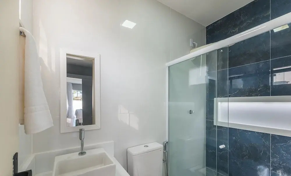 Casa c\/ Piscina e 6 Quartos em Camaraçi PJE0001