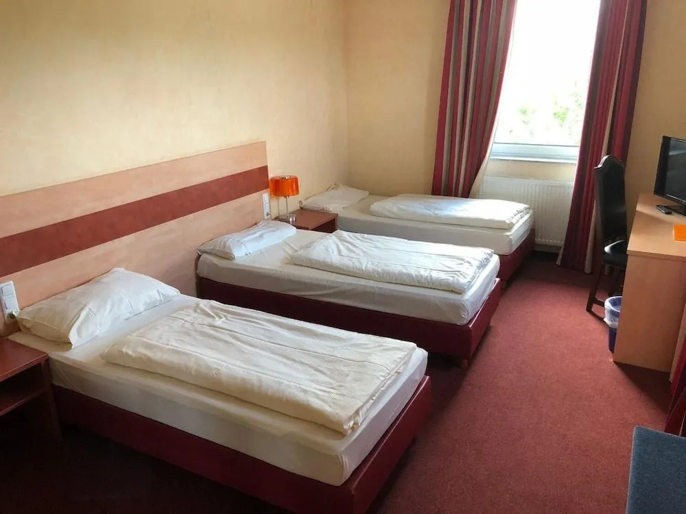 SH-Hotel