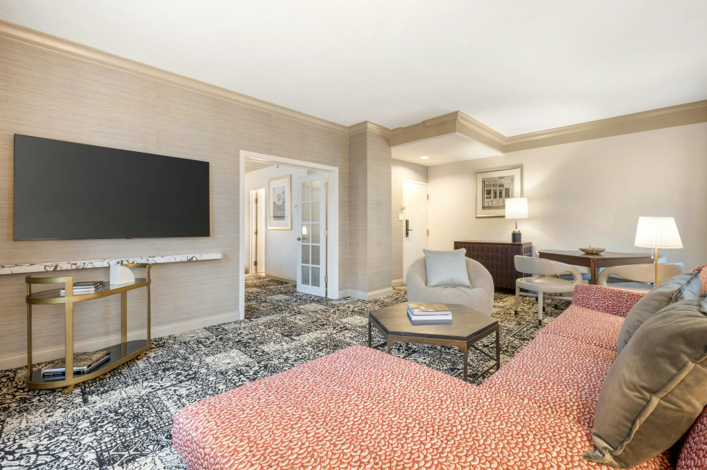 Omni Severin Hotel