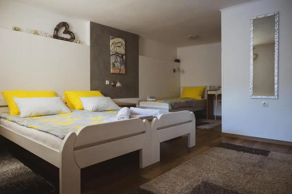 Soba i Apartman Đula