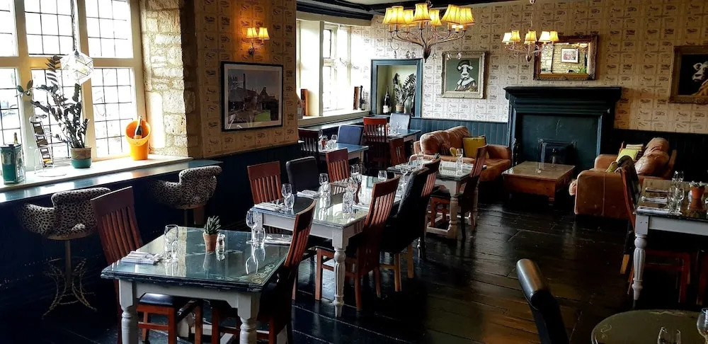The Kings Arms Hotel