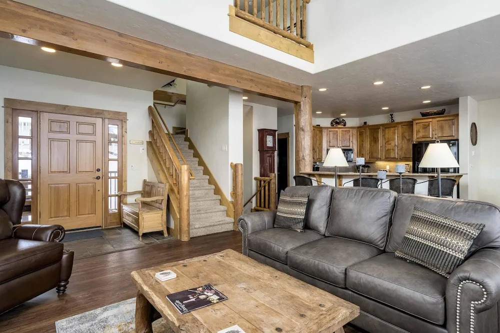 Eagleridge Townhomes 1573
