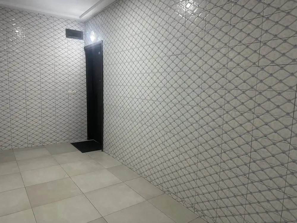 2-bed 1-bath - Sleeps 4 With Parking