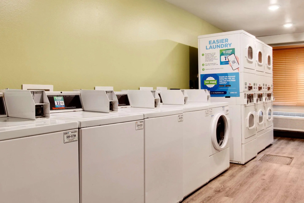 WoodSpring Suites Conroe