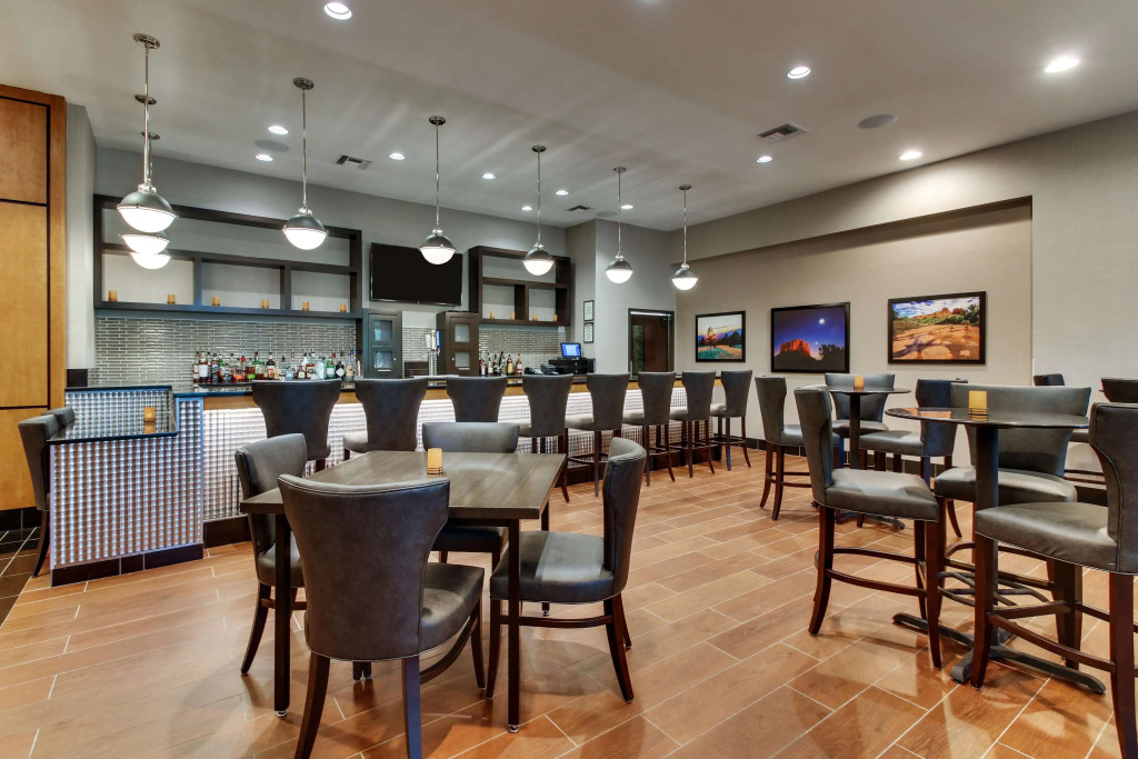 Drury Inn & Suites Phoenix Happy Valley