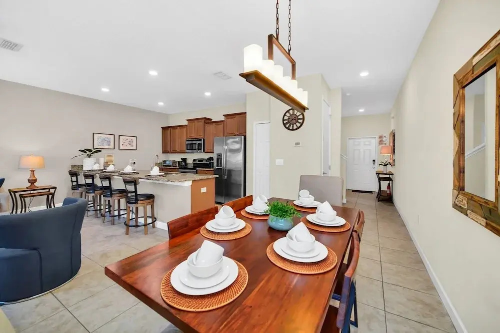 Lovely Family Home - 10min to Disney - Stl107