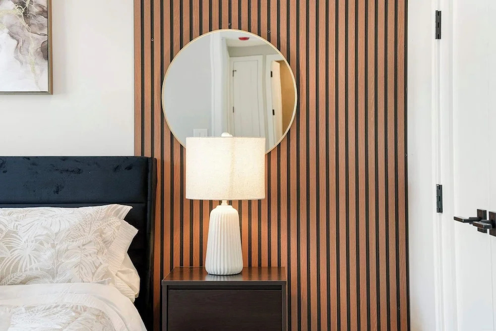 Modern 2BR 2BA Condo in Chicago