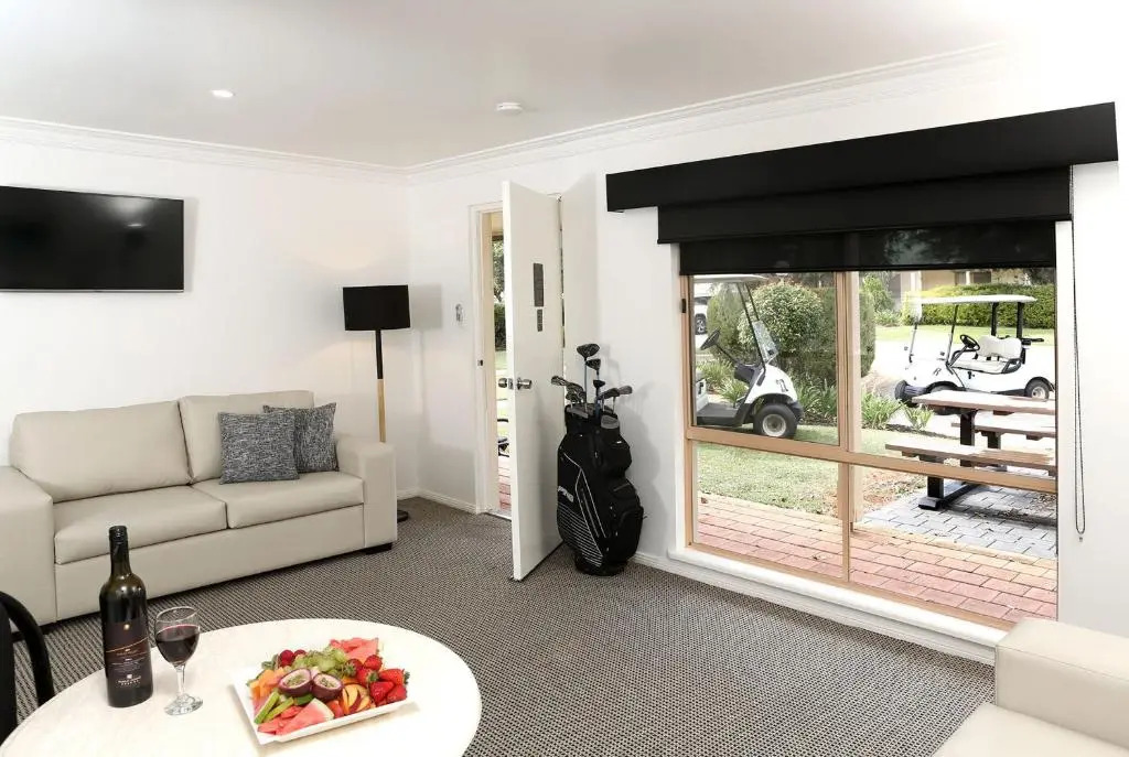 Murray Downs Resort