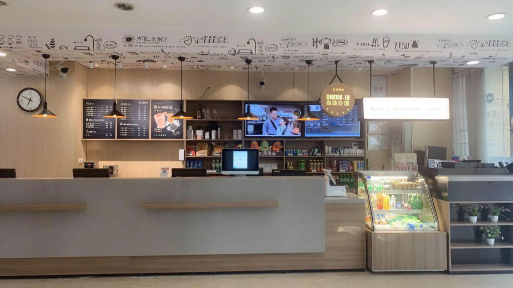 Hanting Hotel Chongqing Guanyinqiao Pedestian Street Center