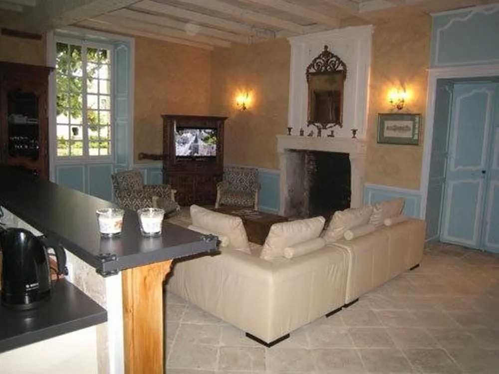 Chateau De Puyrigaud