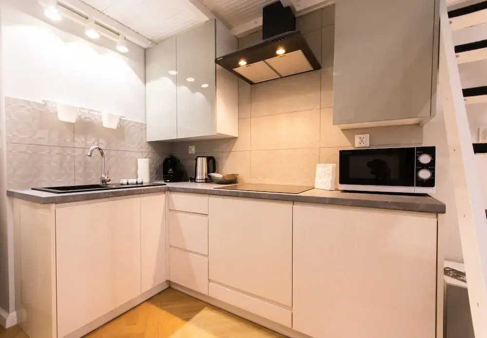 City Lights Apartments - Topolowa 48
