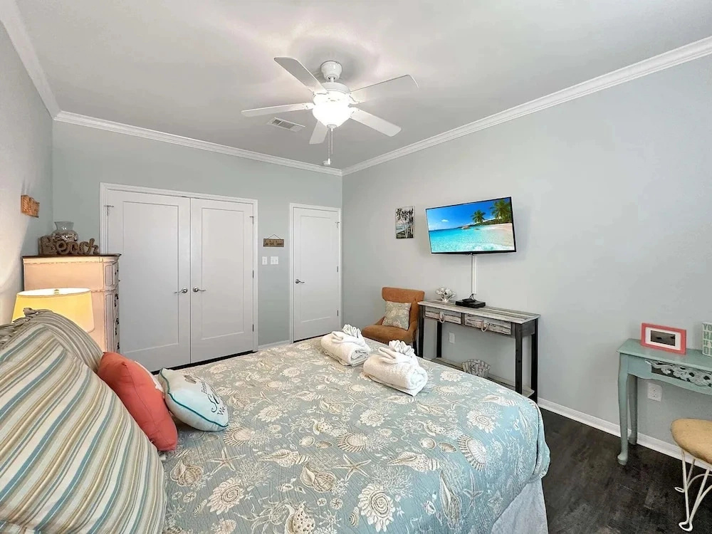 Lifes A Beach 3 Bedroom Home