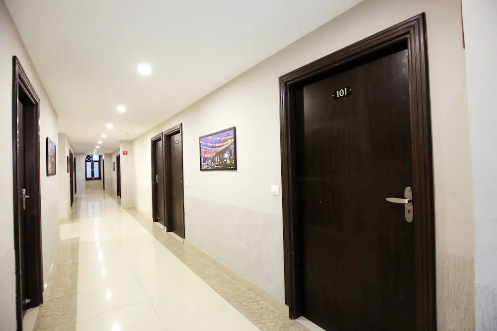 OYO 6394 Hotel Karma