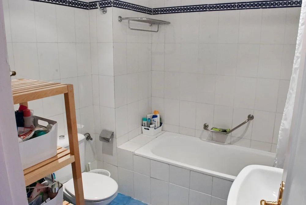 Apartment - 2 Bedrooms with Pool and WiFi - 107349