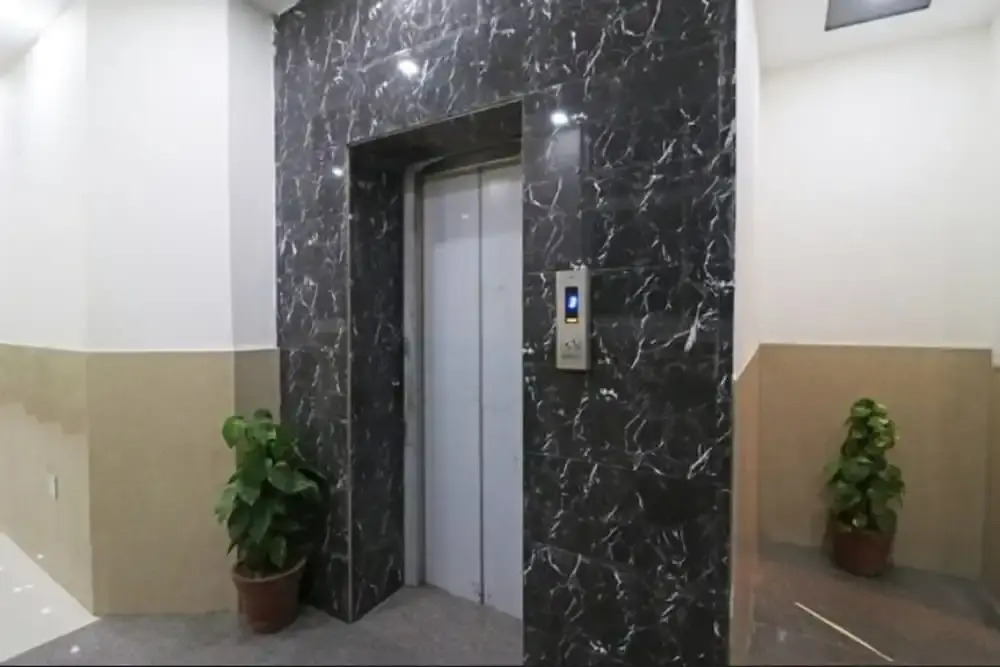 Hotel Loto - Sector 15