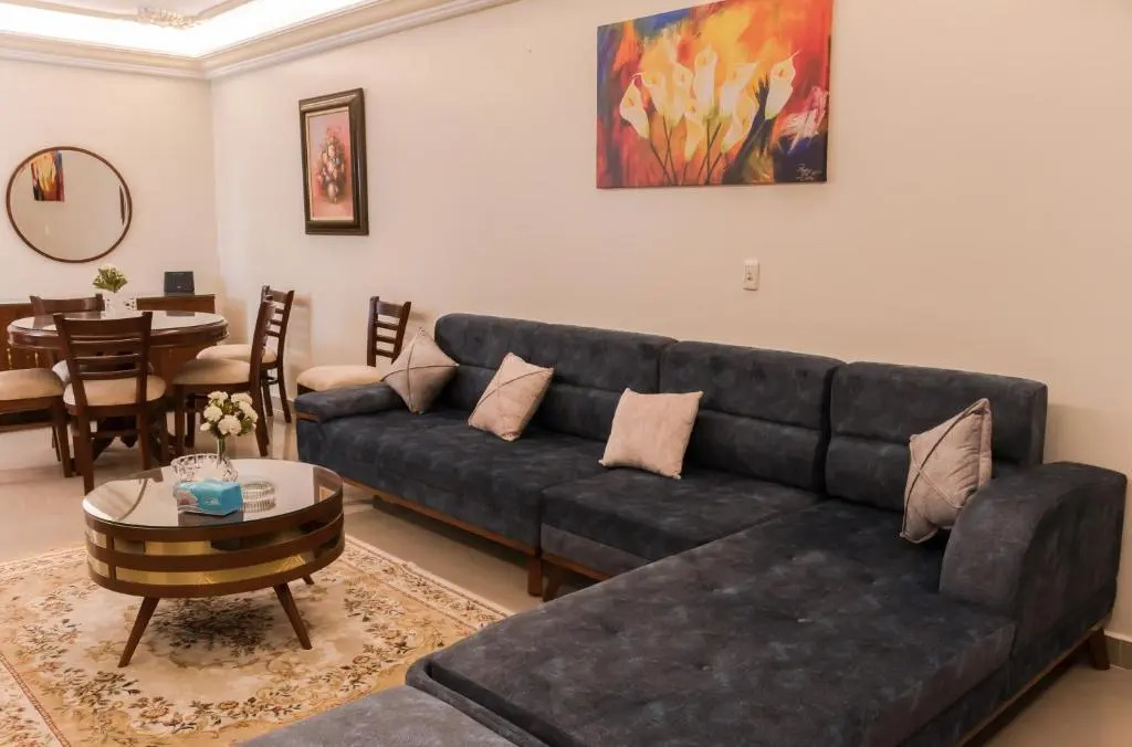 Al Corniche Residence Sea View