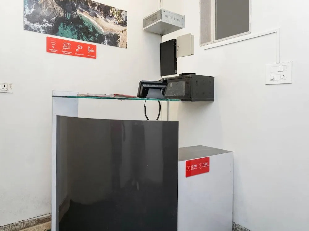 OYO 16832 I suites